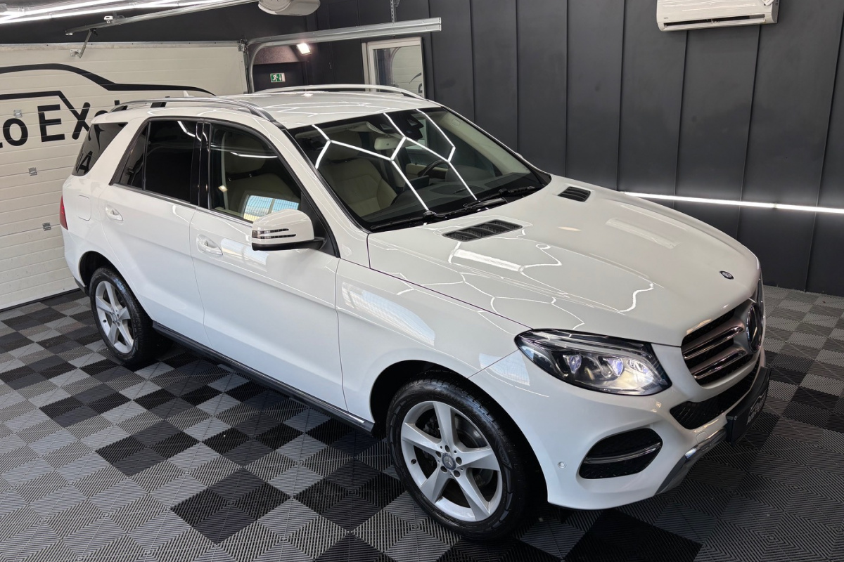 Ponuka vozidiel / Mercedes-Benz GLE SUV 350d 4matic A/T - video Ponuka vozidiel / Mercedes-Benz GLE SUV 350d 4matic A/T - video