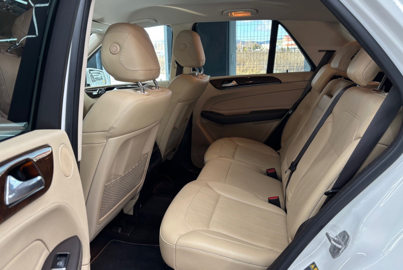  Ponuka vozidiel / Mercedes-Benz GLE SUV 350d 4matic A/T - video