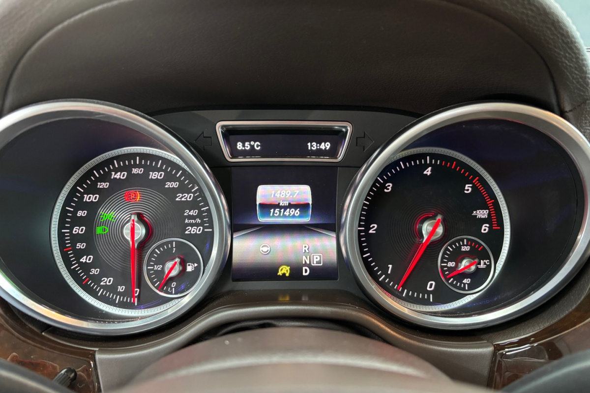 Ponuka vozidiel / Mercedes-Benz GLE SUV 350d 4matic A/T - video