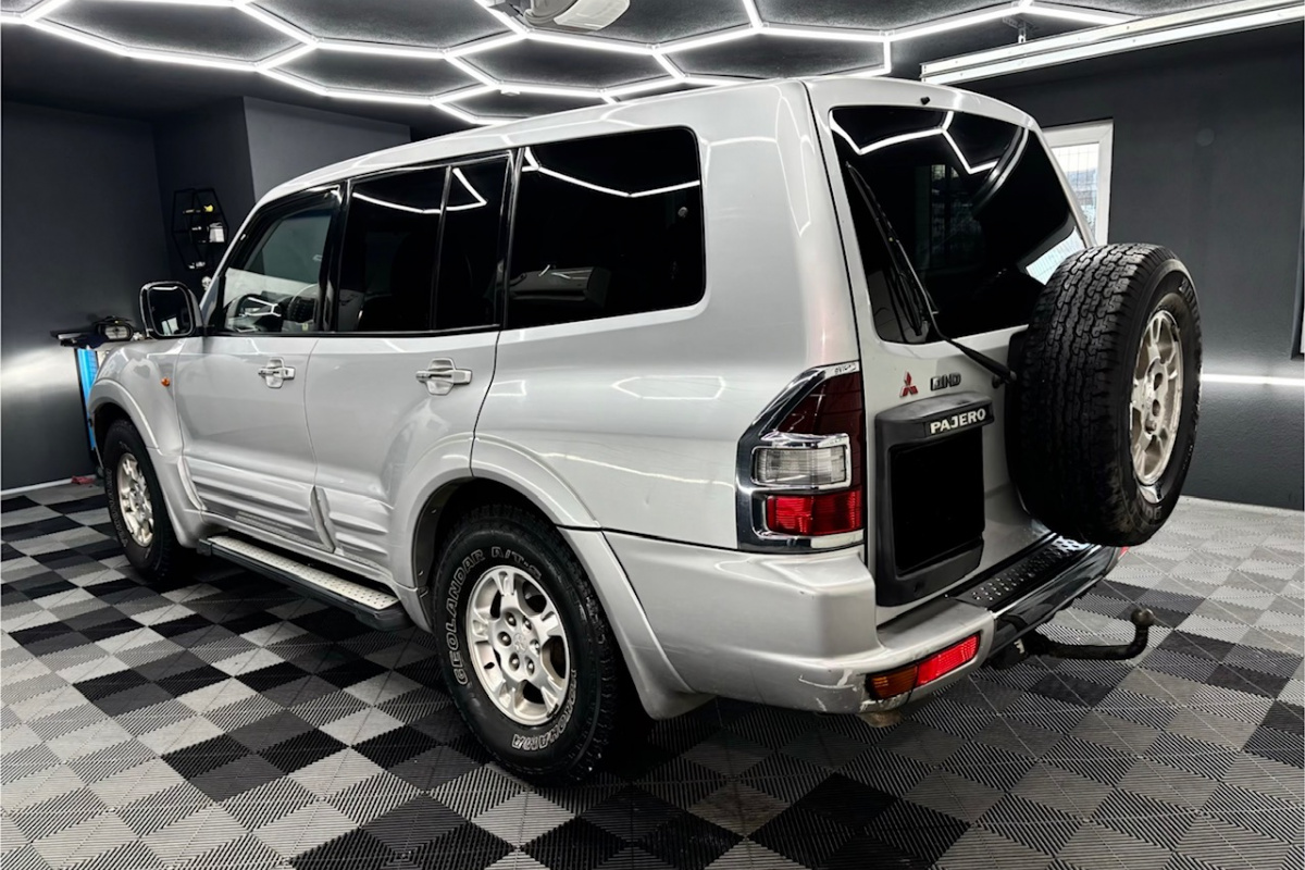 Ponuka vozidiel / Mitsubishi Pajero 3.2 DI-D GLS AUTOMAT 7-MIESTNE - video