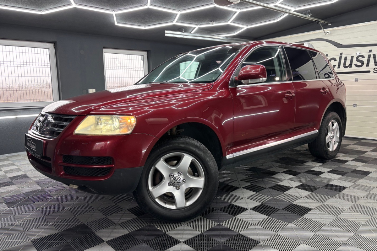 Ponuka vozidiel / Volkswagen Touareg 2.5 R5 TDI Tiptronic - video Ponuka vozidiel / Volkswagen Touareg 2.5 R5 TDI Tiptronic - video