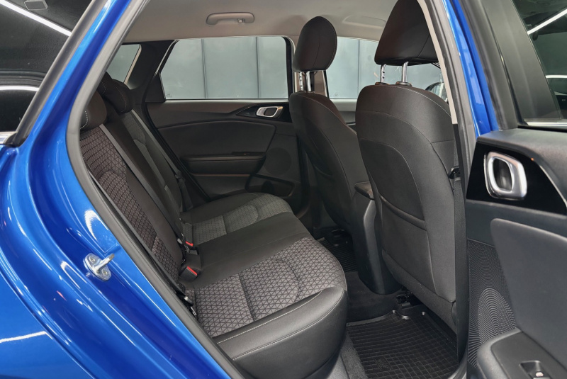  Ponuka vozidiel / Kia Ceed SW 1.5 T-GDi Silver - video