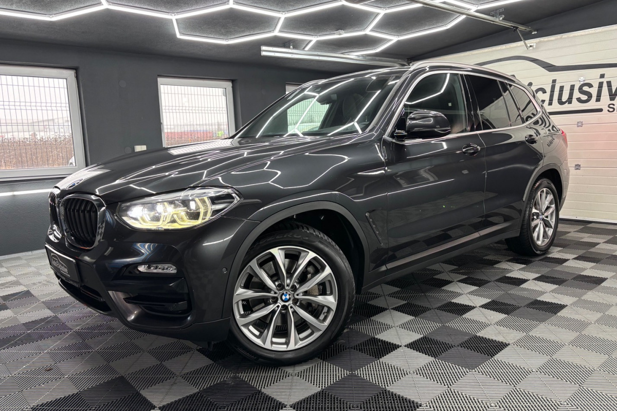 Ponuka vozidiel / BMW X3 xDrive30d A/T - video