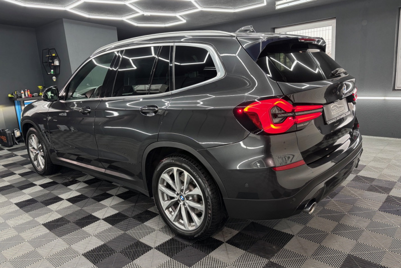  Ponuka vozidiel / BMW X3 xDrive30d A/T - video