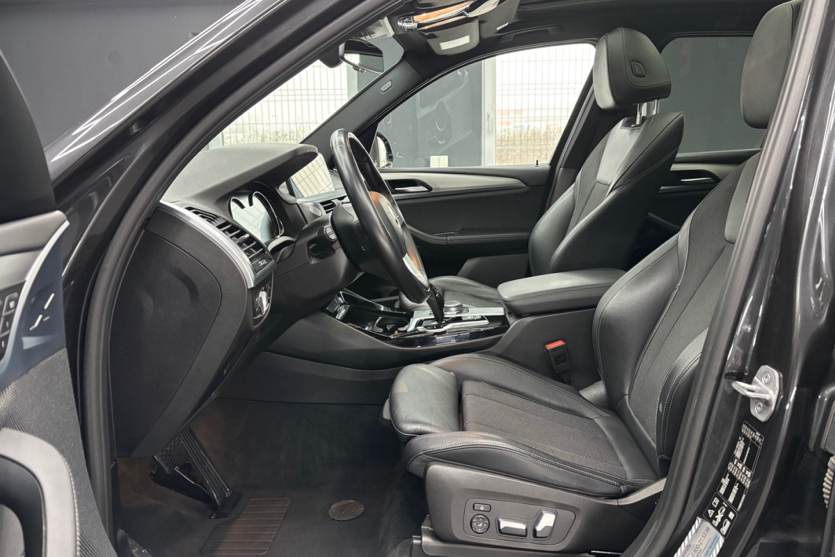 Ponuka vozidiel / BMW X3 xDrive30d A/T - video