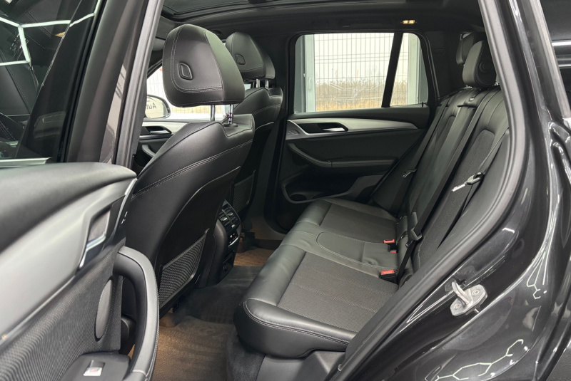  Ponuka vozidiel / BMW X3 xDrive30d A/T - video