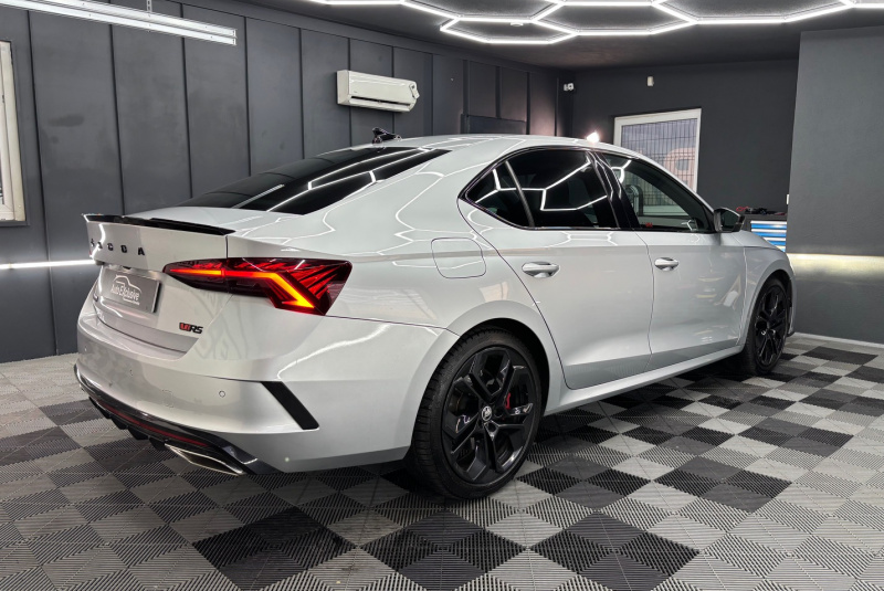  Ponuka vozidiel / Škoda Octavia 2.0 TSI RS DSG - video