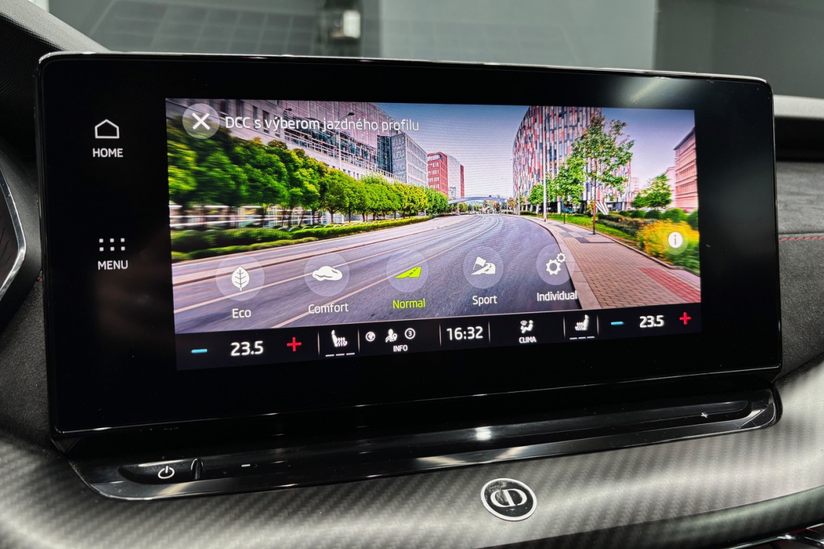 Ponuka vozidiel / Škoda Octavia 2.0 TSI RS DSG - video Ponuka vozidiel / Škoda Octavia 2.0 TSI RS DSG - video