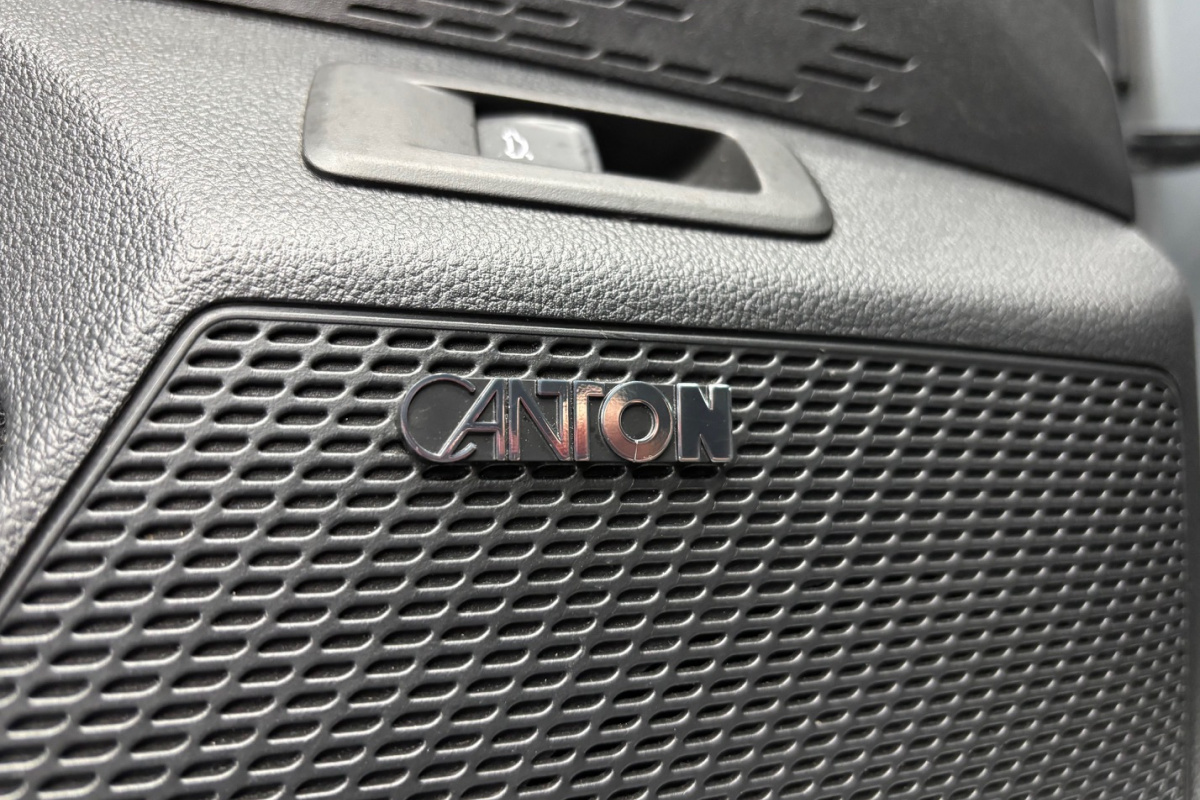 Ponuka vozidiel / Škoda Octavia 2.0 TSI RS DSG - video Ponuka vozidiel / Škoda Octavia 2.0 TSI RS DSG - video