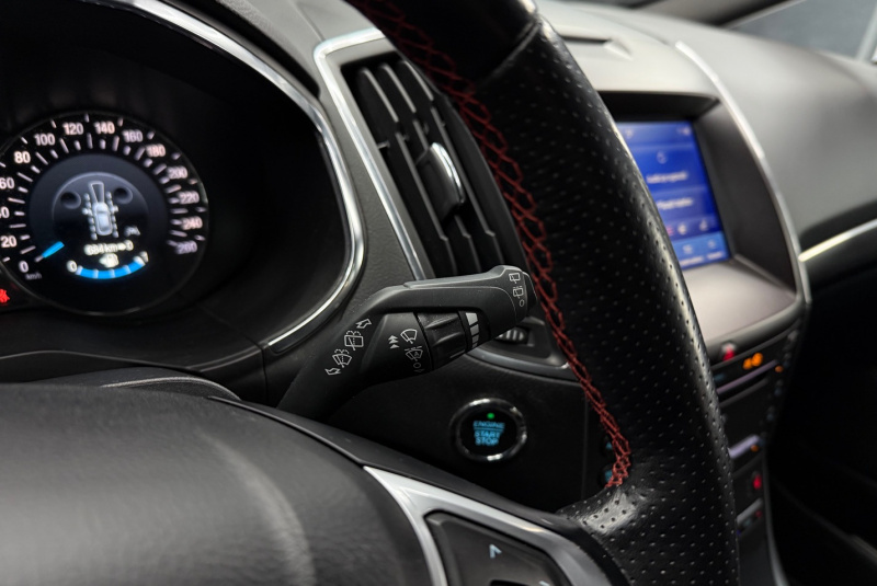  Ponuka vozidiel / Ford S-Max 2.5 ST Hybrid - video