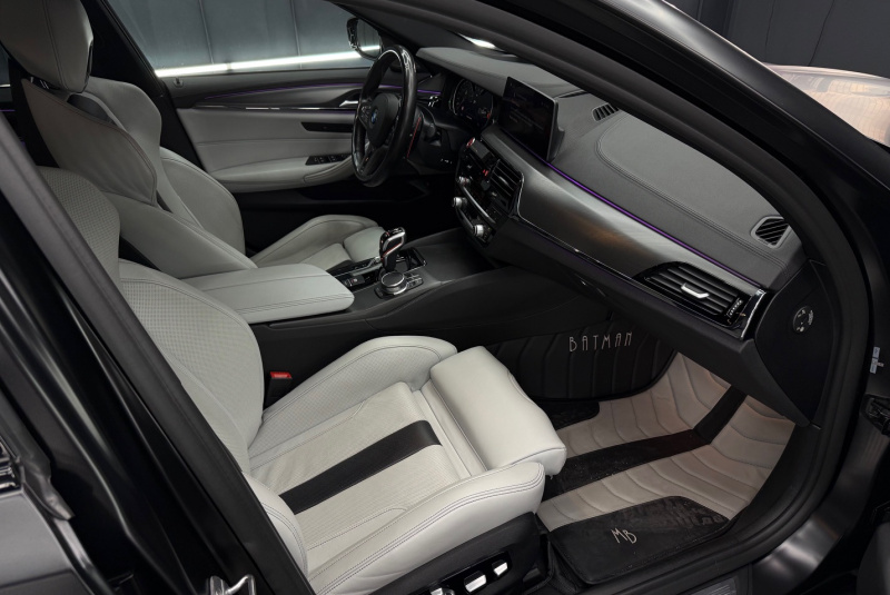  Ponuka vozidiel / BMW M5 4.4 V8 xDrive Remus - video