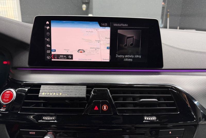  Ponuka vozidiel / BMW M5 4.4 V8 xDrive Remus - video