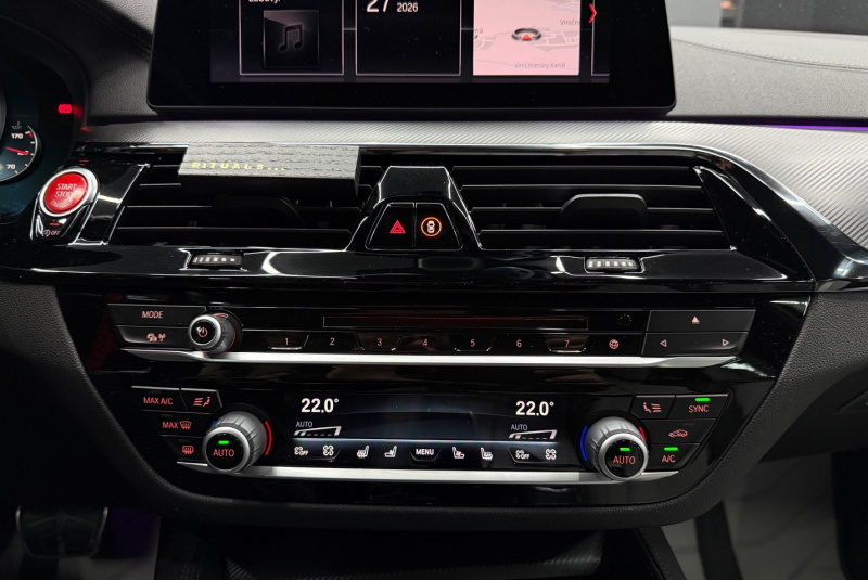  Ponuka vozidiel / BMW M5 4.4 V8 xDrive Remus - video