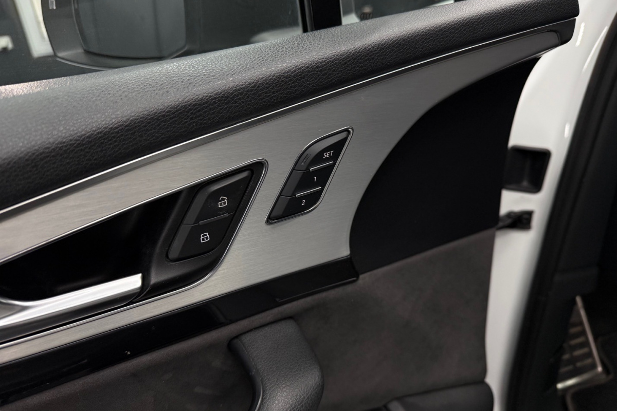 Ponuka vozidiel / Audi Q7 3.0 TDI 272k quattro tiptronic 8-st. - video