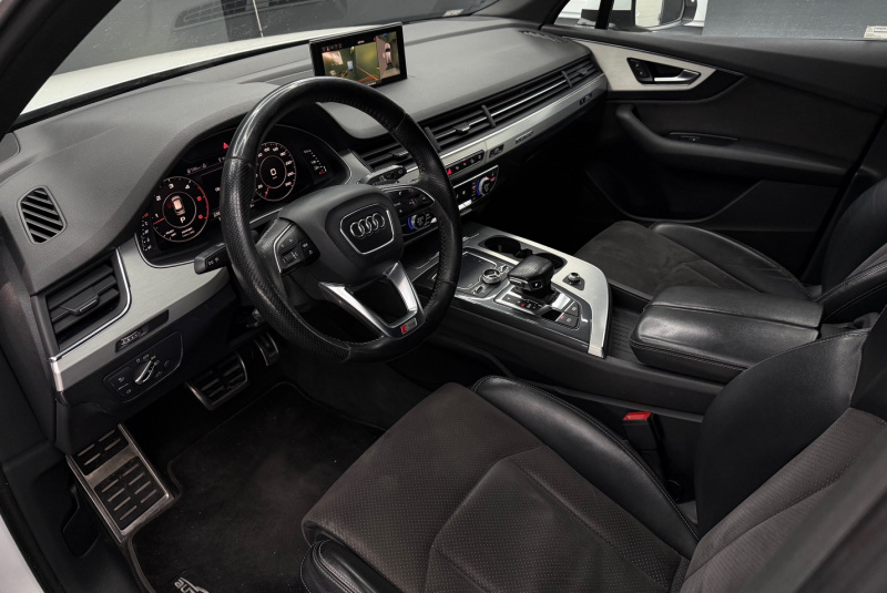  Ponuka vozidiel / Audi Q7 3.0 TDI 272k quattro tiptronic 8-st. - video