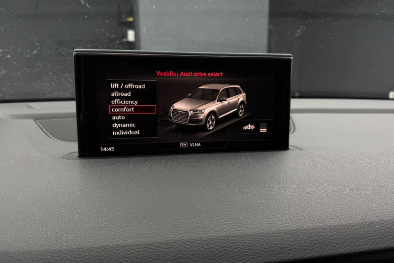  Ponuka vozidiel / Audi Q7 3.0 TDI 272k quattro tiptronic 8-st. - video