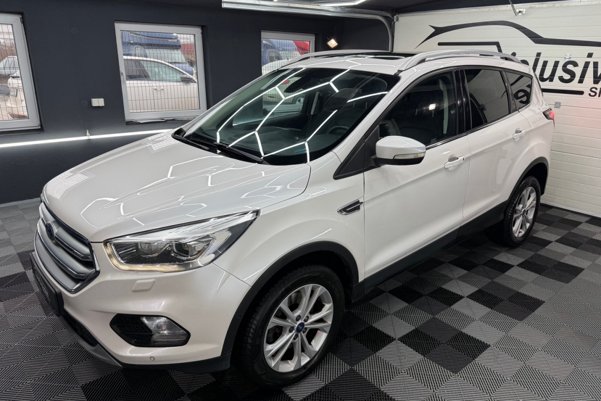 Ponuka vozidiel / Ford Kuga 2.0 A/T 4x4 - video