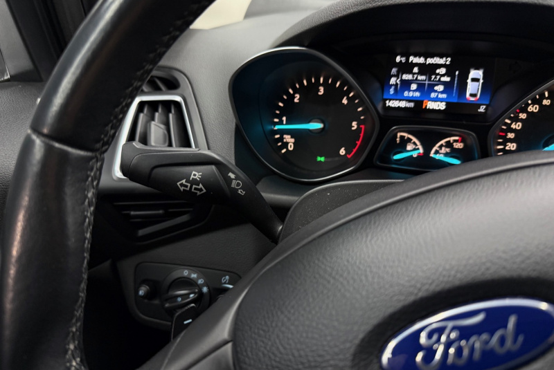 Ponuka vozidiel / Ford Kuga 2.0 A/T 4x4 - video Ponuka vozidiel / Ford Kuga 2.0 A/T 4x4 - video