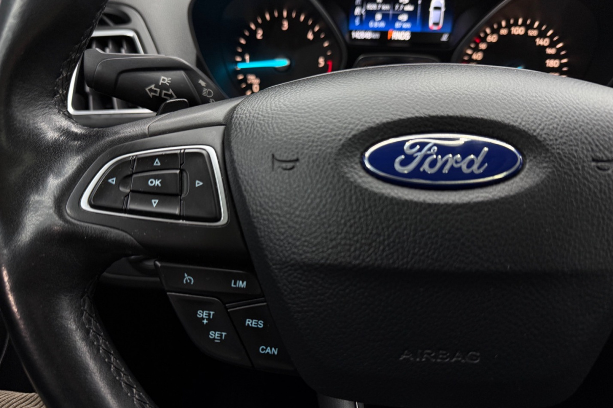 Ponuka vozidiel / Ford Kuga 2.0 A/T 4x4 - video