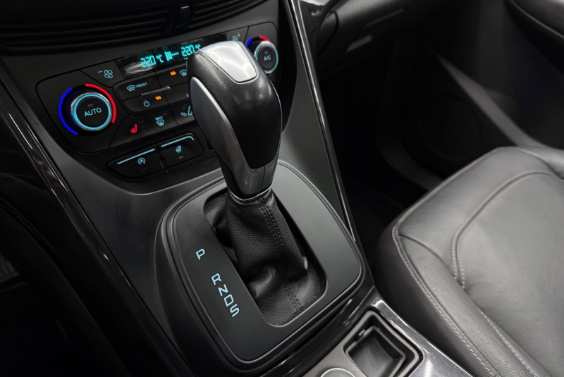 Ponuka vozidiel / Ford Kuga 2.0 A/T 4x4 - video Ponuka vozidiel / Ford Kuga 2.0 A/T 4x4 - video