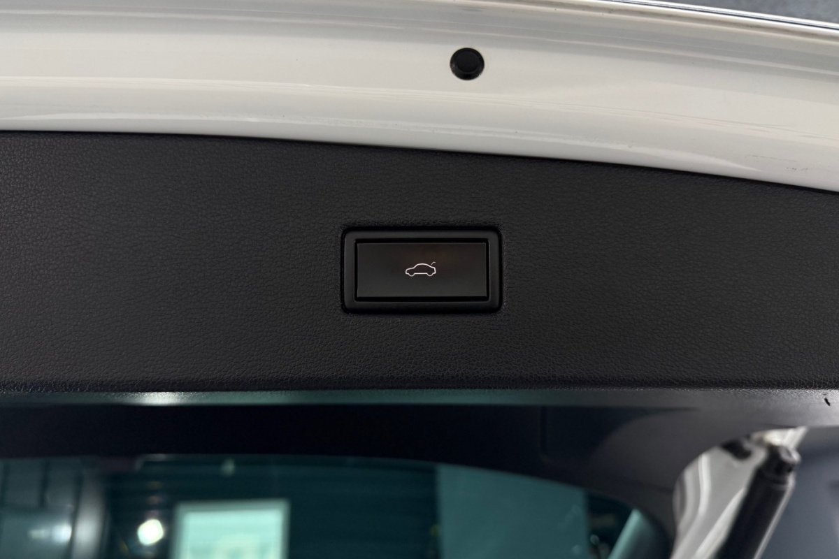 Ponuka vozidiel / Volkswagen Tiguan 2.0 TDi DSG Highline - video