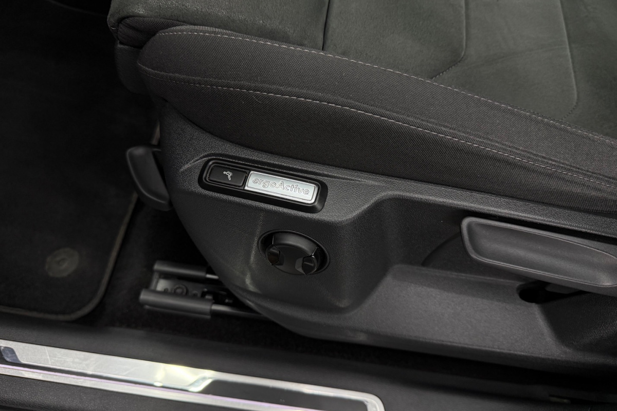 Ponuka vozidiel / Volkswagen Tiguan 2.0 TDi DSG Highline - video