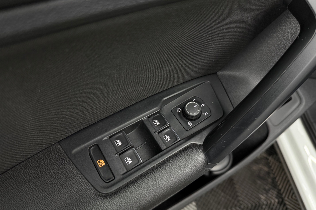 Ponuka vozidiel / Volkswagen Tiguan 2.0 TDi DSG Highline - video Ponuka vozidiel / Volkswagen Tiguan 2.0 TDi DSG Highline - video