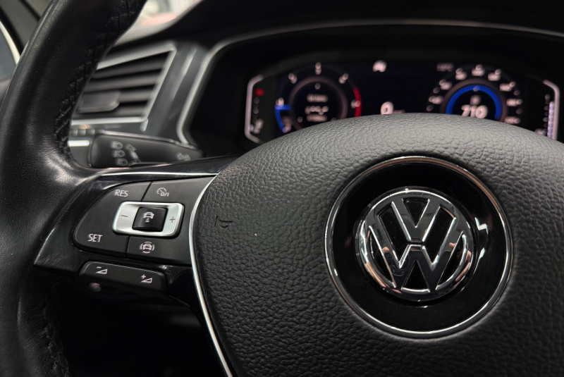 Ponuka vozidiel / Volkswagen Tiguan 2.0 TDi DSG Highline - video Ponuka vozidiel / Volkswagen Tiguan 2.0 TDi DSG Highline - video