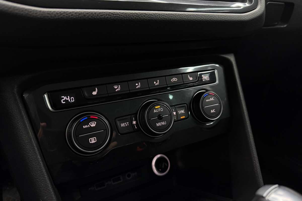 Ponuka vozidiel / Volkswagen Tiguan 2.0 TDi DSG Highline - video