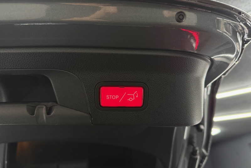  Ponuka vozidiel / Mercedes-Benz GLC Kupé 200 mHEV 4MATIC A/T - video