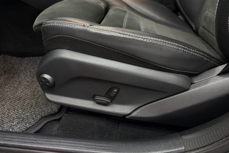  Ponuka vozidiel / Mercedes-Benz GLC Kupé 200 mHEV 4MATIC A/T - video