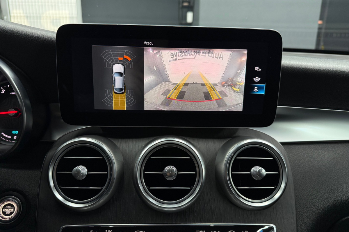 Ponuka vozidiel / Mercedes-Benz GLC Kupé 200 mHEV 4MATIC A/T - video Ponuka vozidiel / Mercedes-Benz GLC Kupé 200 mHEV 4MATIC A/T - video