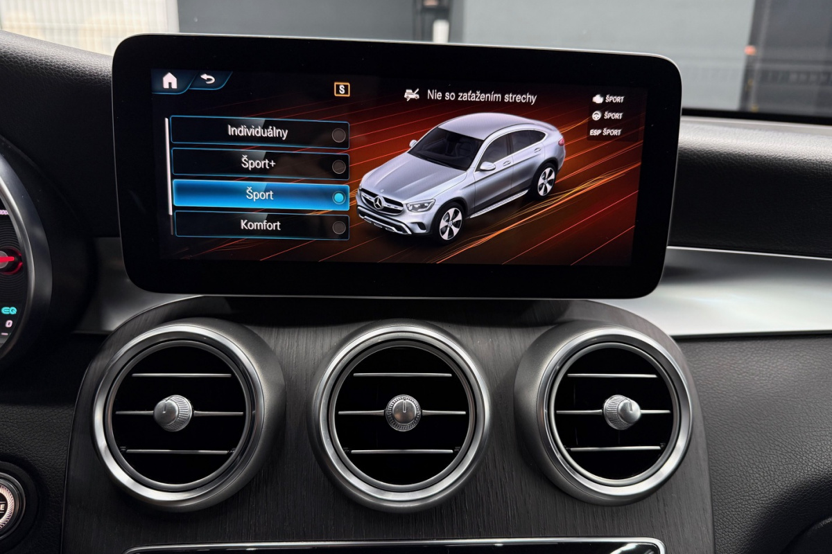 Ponuka vozidiel / Mercedes-Benz GLC Kupé 200 mHEV 4MATIC A/T - video