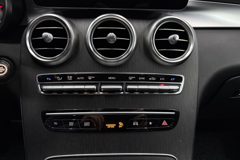 Ponuka vozidiel / Mercedes-Benz GLC Kupé 200 mHEV 4MATIC A/T - video Ponuka vozidiel / Mercedes-Benz GLC Kupé 200 mHEV 4MATIC A/T - video