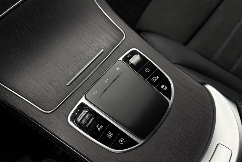  Ponuka vozidiel / Mercedes-Benz GLC Kupé 200 mHEV 4MATIC A/T - video