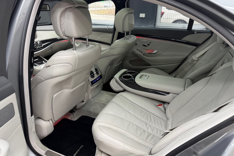  Ponuka vozidiel / Mercedes-Benz S trieda Sedan 350 BlueTEC L 4matic - video