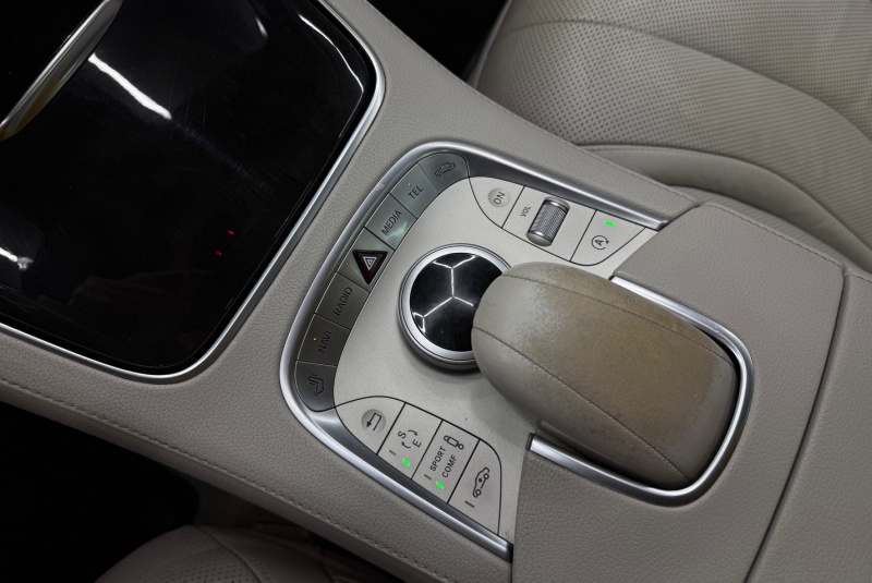  Ponuka vozidiel / Mercedes-Benz S trieda Sedan 350 BlueTEC L 4matic - video