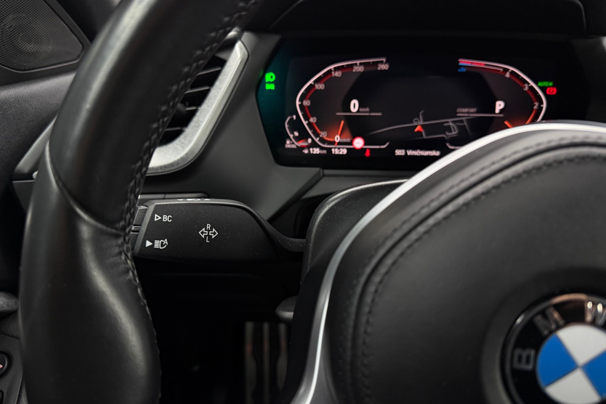 Ponuka vozidiel / BMW Gran Coupé 220d xDrive A/T M-Sport - video