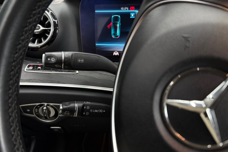 Ponuka vozidiel / Mercedes-Benz E trieda Kupé 200 4matic A/T - video Ponuka vozidiel / Mercedes-Benz E trieda Kupé 200 4matic A/T - video