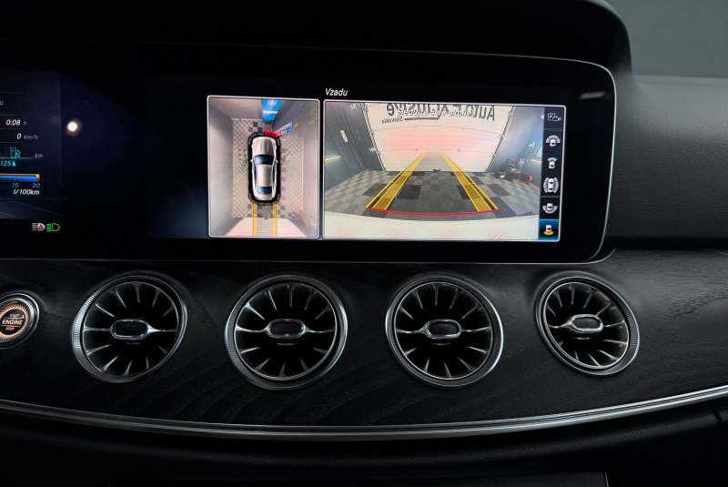 Ponuka vozidiel / Mercedes-Benz E trieda Kupé 200 4matic A/T - video Ponuka vozidiel / Mercedes-Benz E trieda Kupé 200 4matic A/T - video