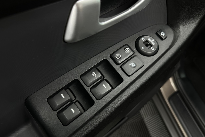  Ponuka vozidiel / Kia Sportage 2.0 CRDi 4WD Gold A/T - video