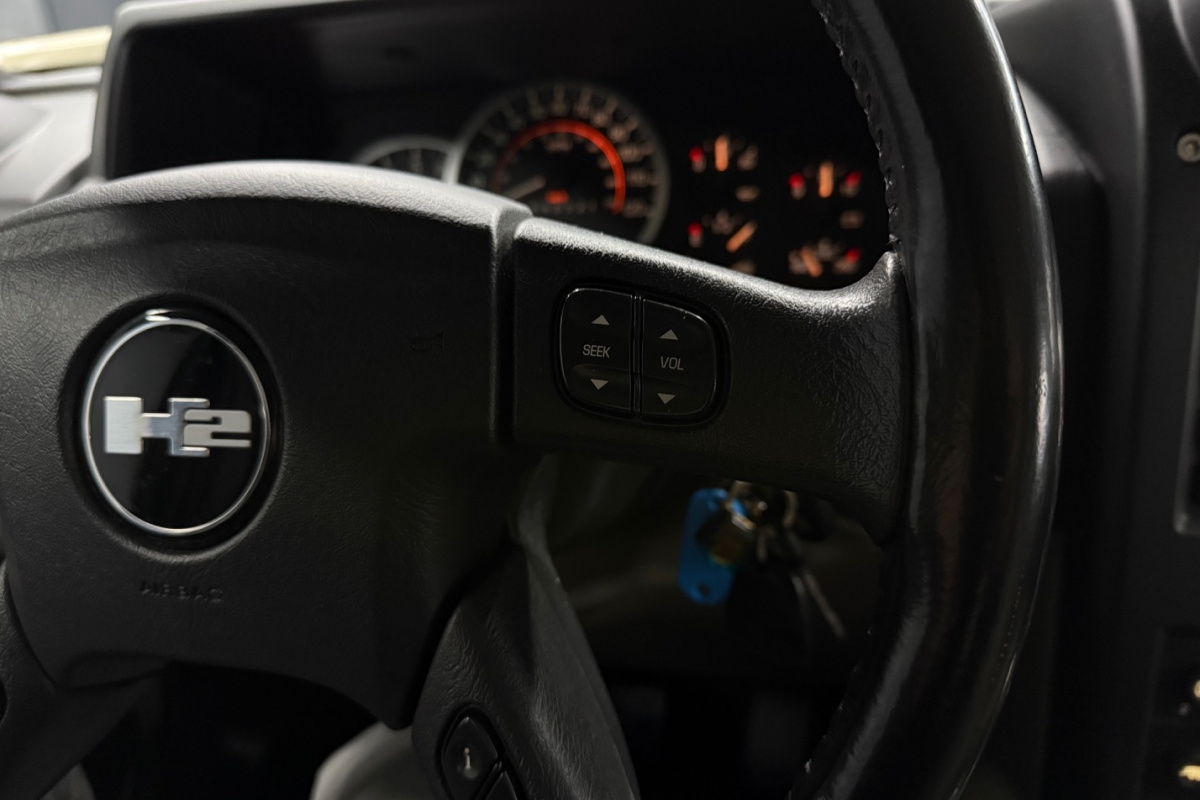 Ponuka vozidiel / Hummer H2 6.0 V8 LPG - video Ponuka vozidiel / Hummer H2 6.0 V8 LPG - video