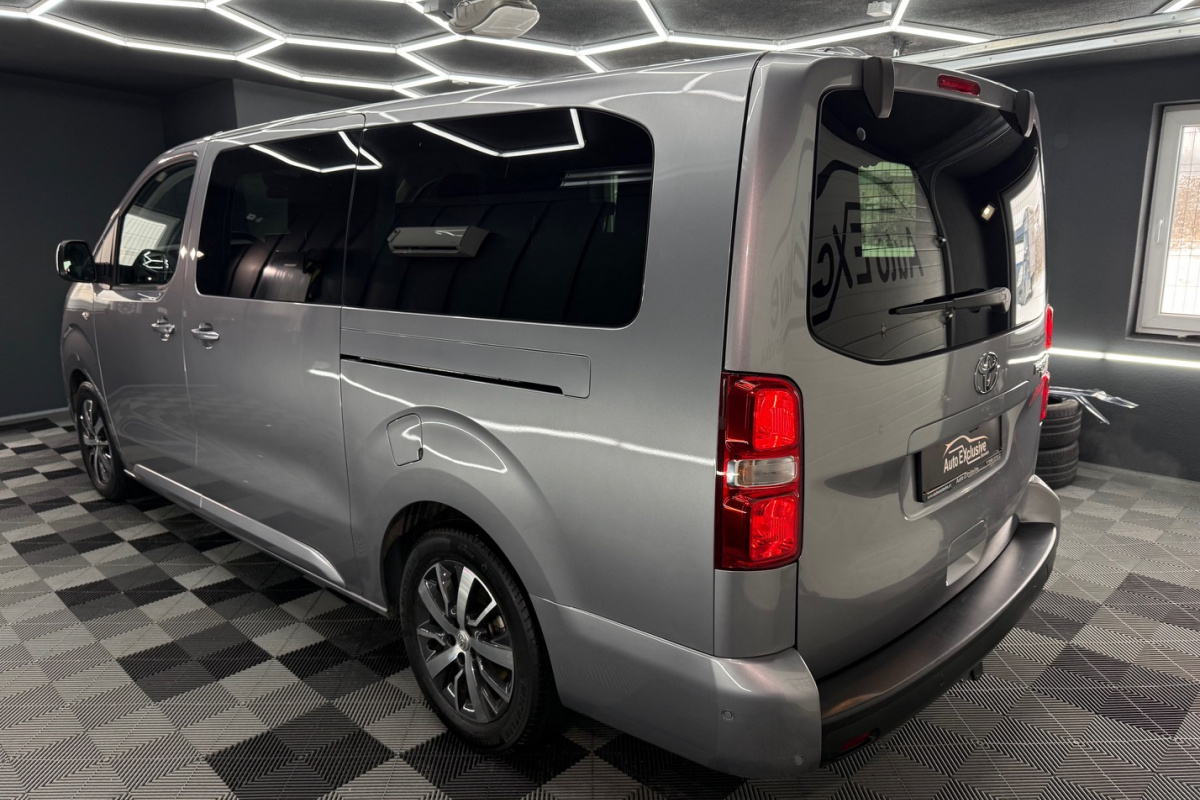 Ponuka vozidiel / Toyota Proace Verso 2.0 A/T 8-miest. - video Ponuka vozidiel / Toyota Proace Verso 2.0 A/T 8-miest. - video