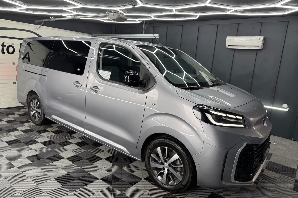 Ponuka vozidiel / Toyota Proace Verso 2.0 A/T 8-miest. - video