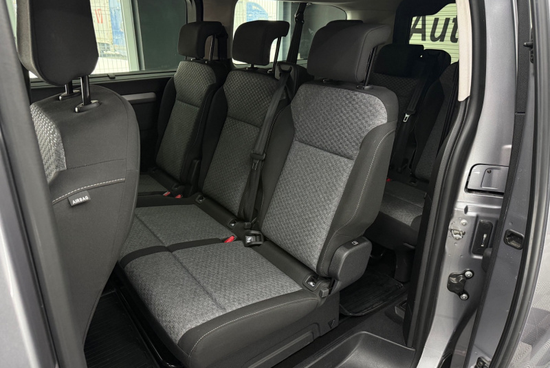  Ponuka vozidiel / Toyota Proace Verso 2.0 A/T 8-miest. - video