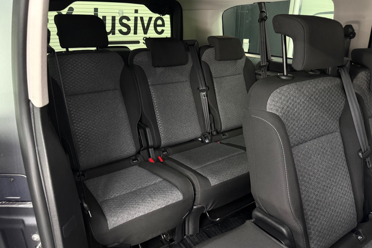Ponuka vozidiel / Toyota Proace Verso 2.0 A/T 8-miest. - video Ponuka vozidiel / Toyota Proace Verso 2.0 A/T 8-miest. - video