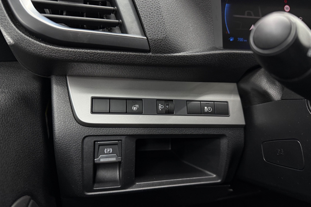 Ponuka vozidiel / Toyota Proace Verso 2.0 A/T 8-miest. - video Ponuka vozidiel / Toyota Proace Verso 2.0 A/T 8-miest. - video