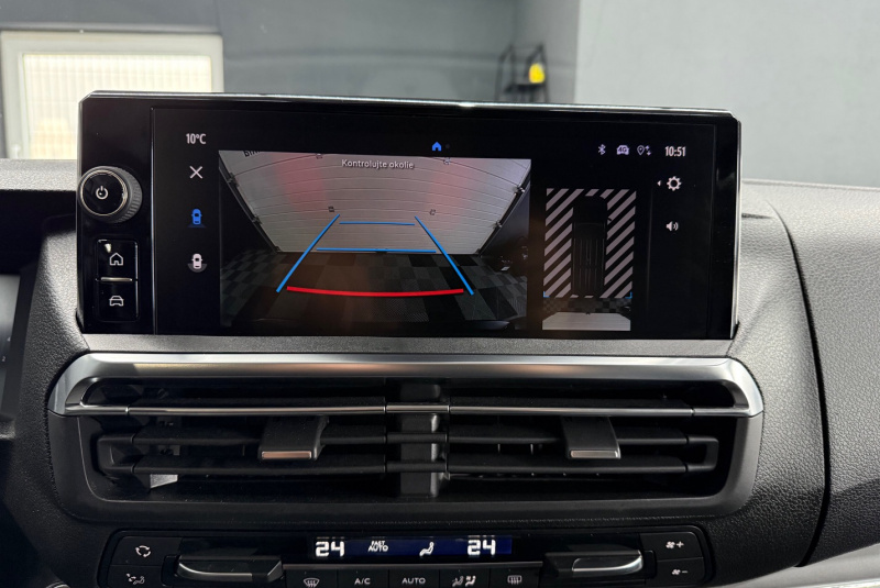  Ponuka vozidiel / Toyota Proace Verso 2.0 A/T 8-miest. - video