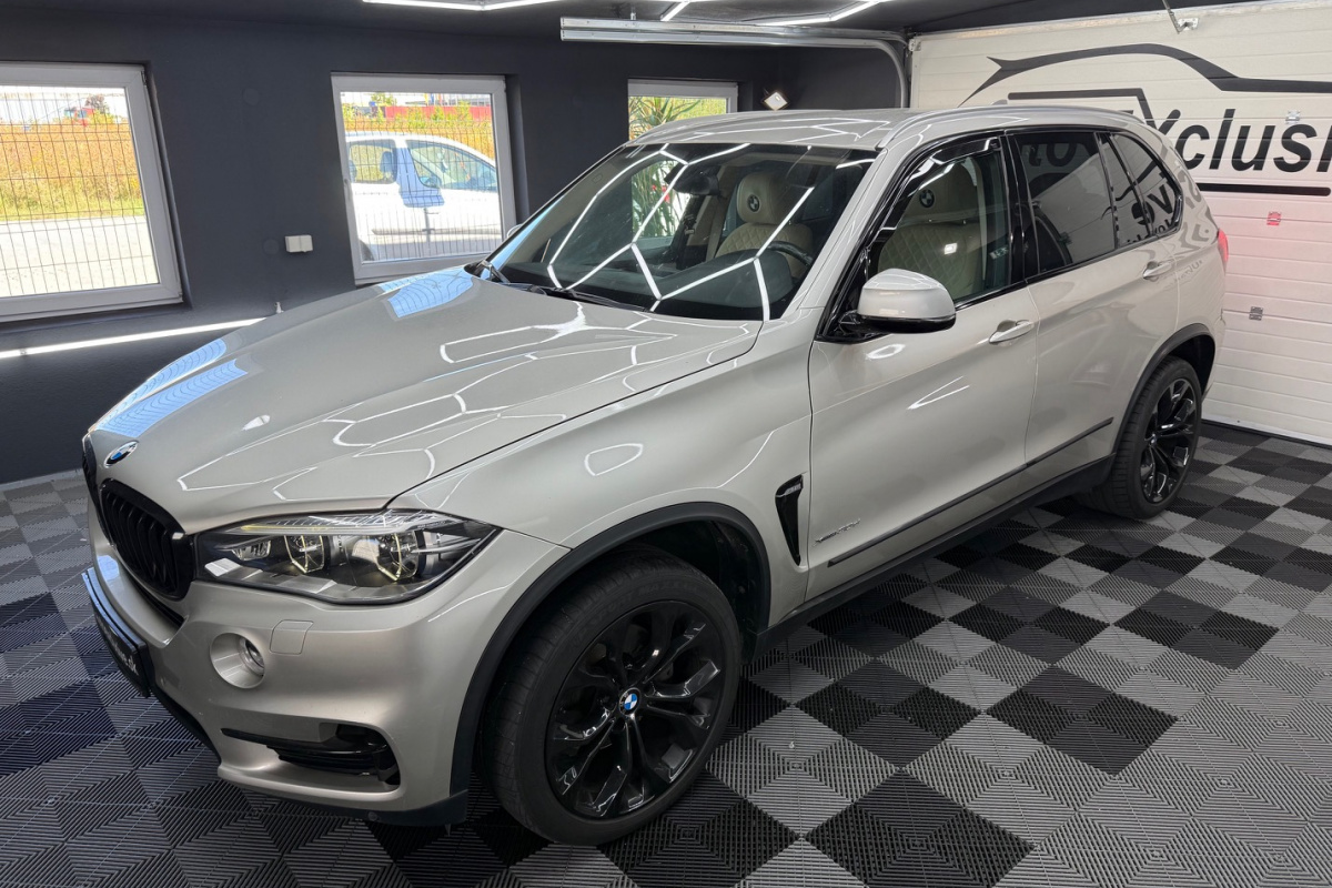Ponuka vozidiel / BMW X5 xDrive30d A/T - video