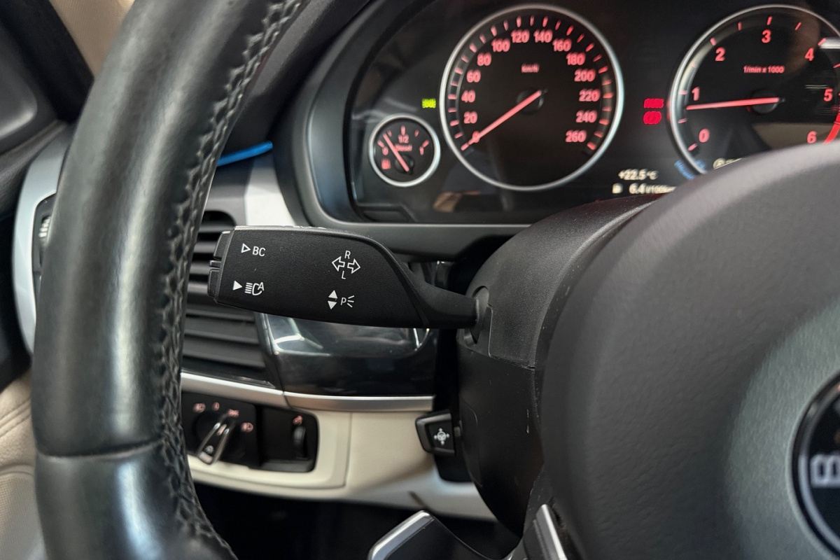 Ponuka vozidiel / BMW X5 xDrive30d A/T - video